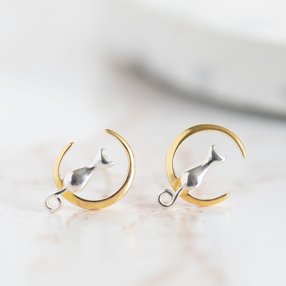 Cat on the Moon Earrings (S925)